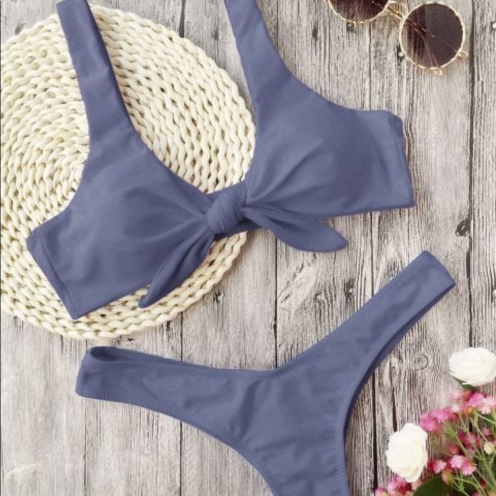 Zaful - Knotted Padded Thong Bathing Suit